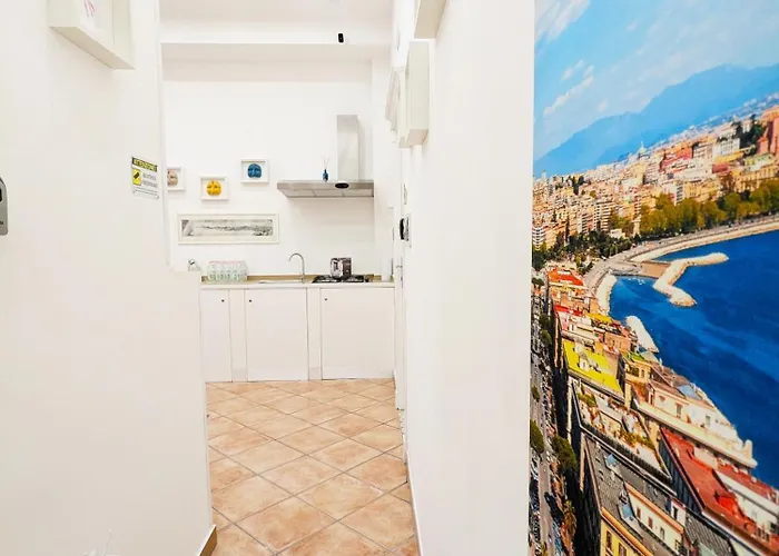 Nacasa Couette-café Naples