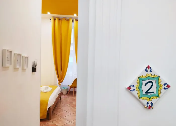 Couette-café Nacasa Naples